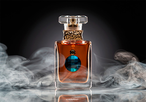 Az ágyi poloskák utálják az erős illatú parfümök illatát.
