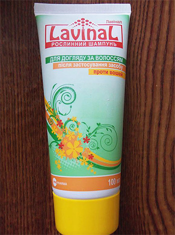 Çocuklarda bitlere karşı doğal şampuan Lavinal