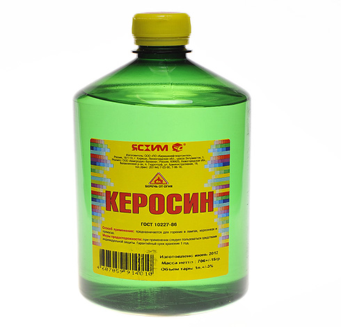 Kerosenul, folosit de bunici pentru a lupta împotriva păduchilor, este foarte nesigur de utilizat