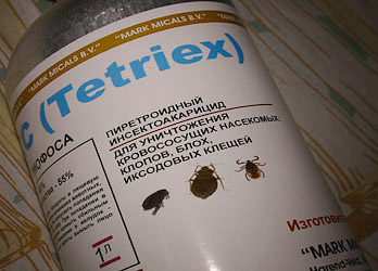 Tetrix is ​​een insectenwerend middel voor professioneel gebruik en heeft een zeer onaangename geur.