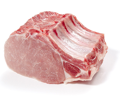 För att fånga uppmärksamheten hos bålgetingar kan du använda kött indränkt i insekticid.