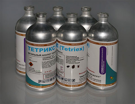 Tetrix är mer lämplig för användning av professionella utrotare, eftersom det har ökat toxiciteten för människor.