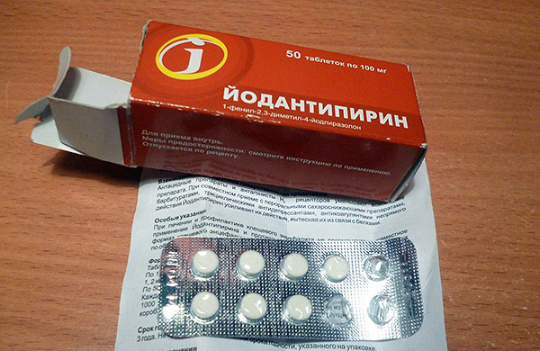 La yodantipirina viene talvolta prescritta dopo una puntura di zecca per prevenire lo sviluppo di encefalite da zecche.