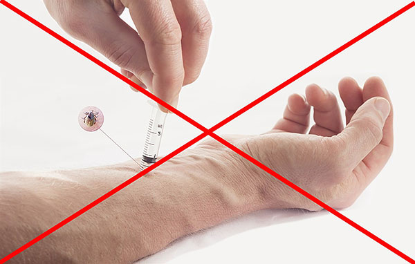 Odstranění klíštěte injekční stříkačkou není vždy účinné